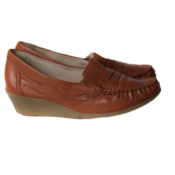 Туфли кожаные на танкетке женские CAPRICE 38 размер