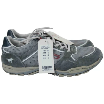 Женские кожаные кроссовки для города MUSTANG 39 размер