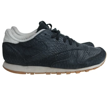 Женские кожаные кроссовки REEBOK 37 размер