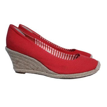 Босоножки женские красные MERONA 39 размер